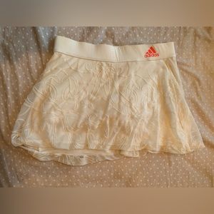 Adidas tennis skirt, size small